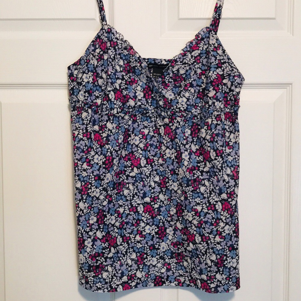 New York & Company Floral Babydoll Tank Top Size M